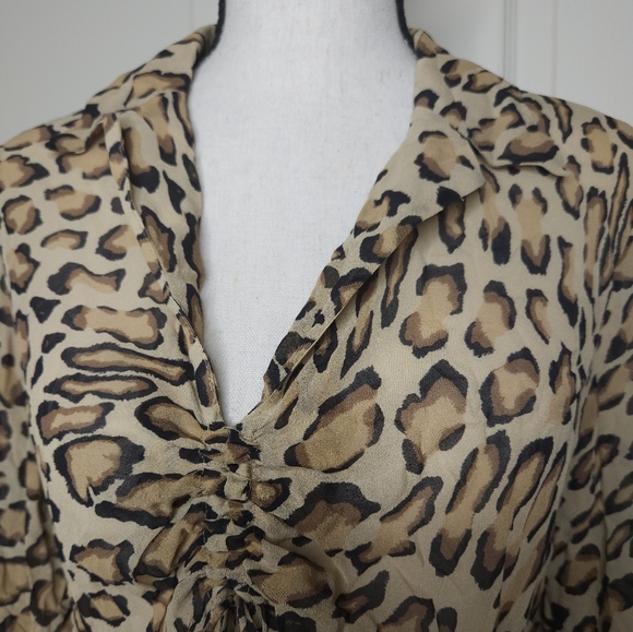 The Limited Silk Long-Sleeve Collared Blouse - Picture 4 of 6